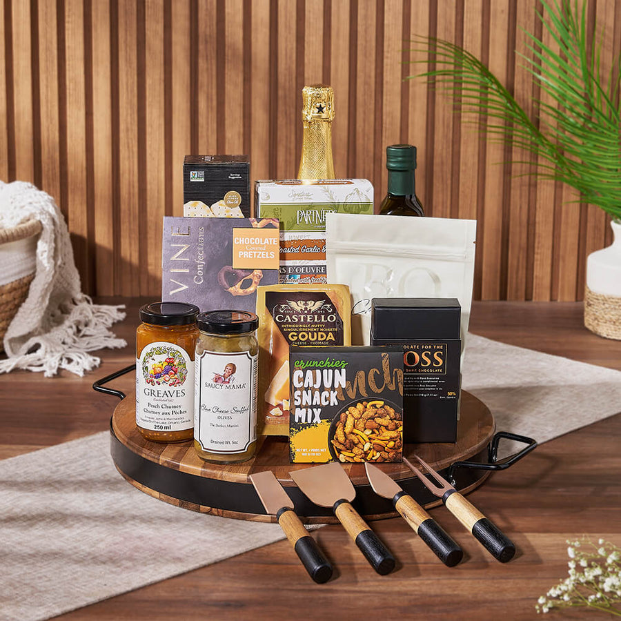 Champagne & Cheese Platter Gift Set, champagne gift, champagne, sparkling wine gift, sparkling wine, cheese board gift, cheese board, New Hampshire delivery