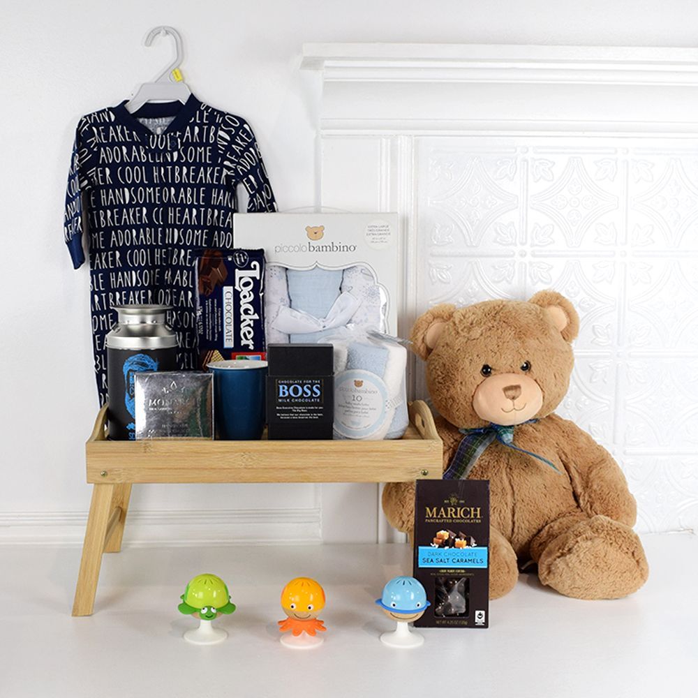 Curated Baby Basket with Swaddling Blankets and Gourmet Treats – how the gift is presented