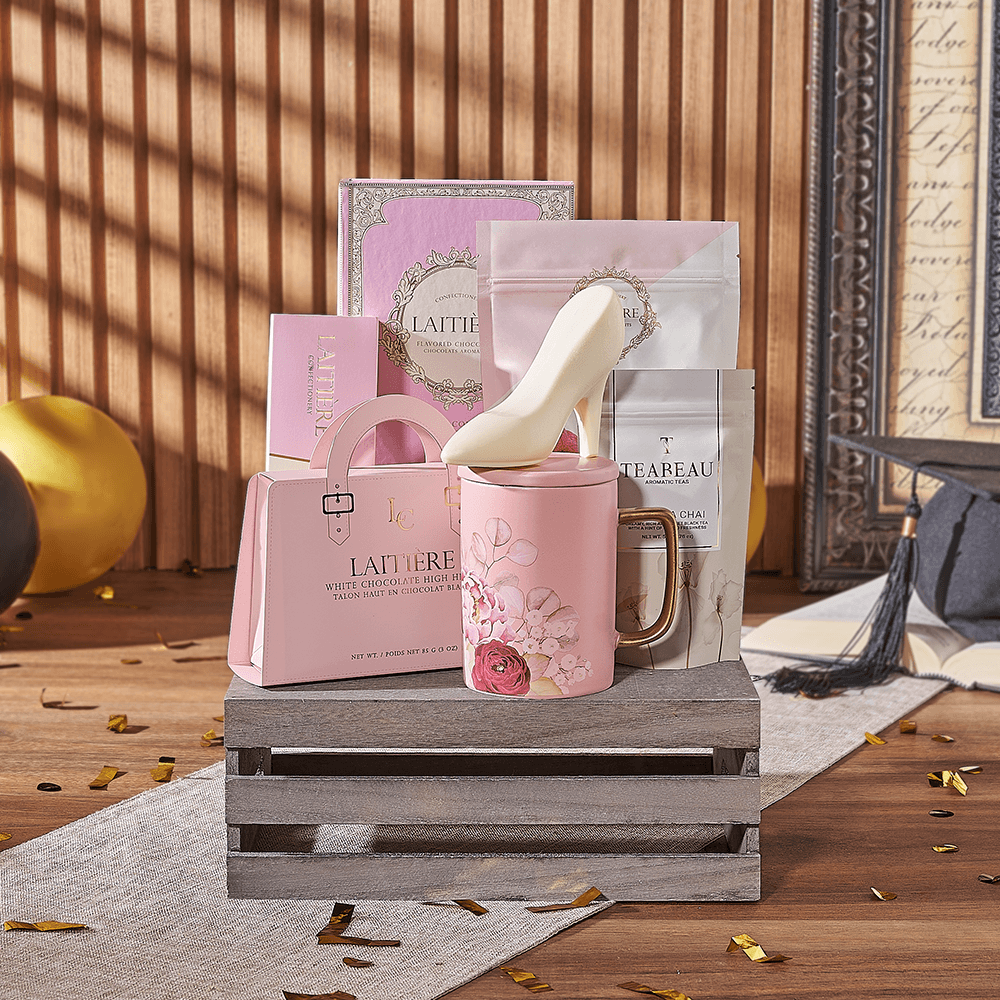 Graduation Gift Crate with Gourmet White Chocolate and Tea – how the gift is presented
