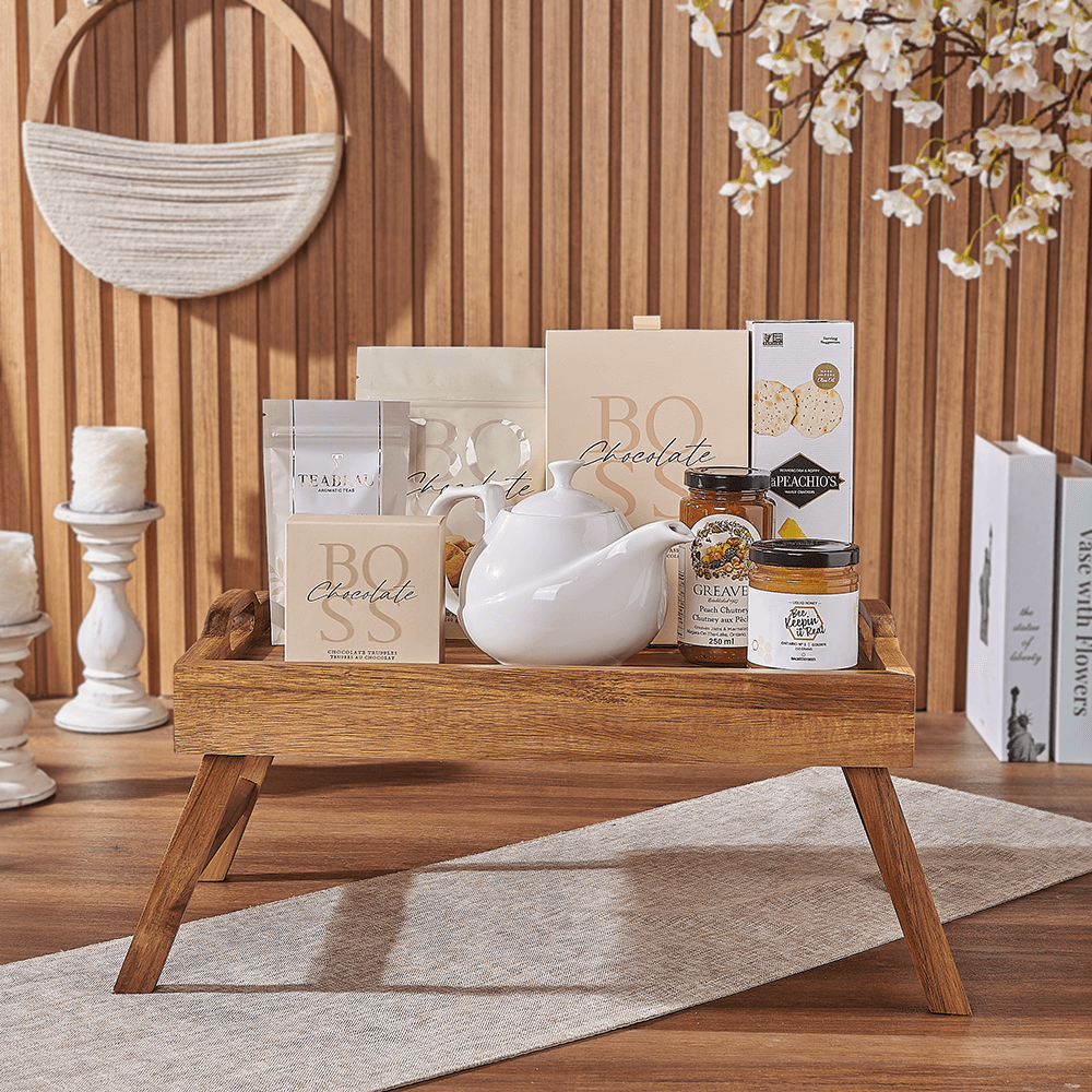 Acacia Wood Bed Tray Tea Gift with Halal Treats and Ceramic Pot – how the gift is presented