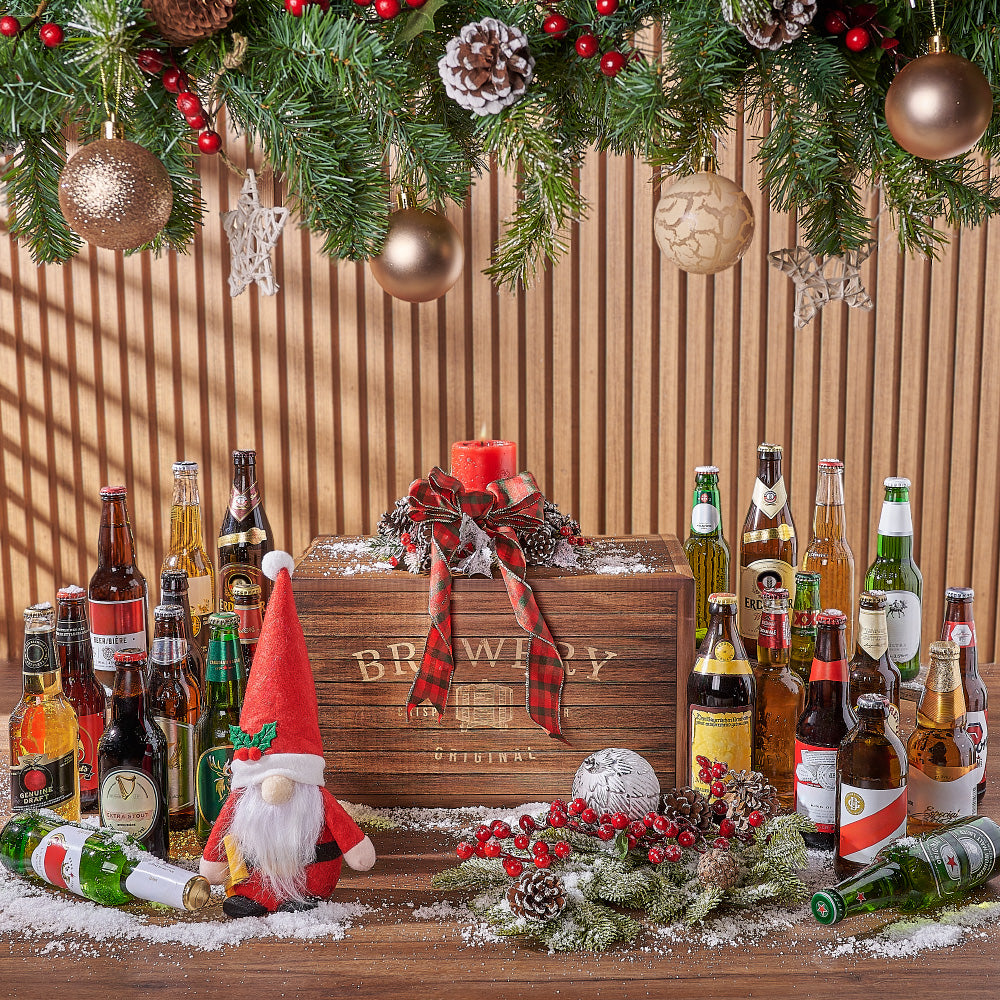 Premium 24-Bottle Beer Gift Basket in Brewery Wooden Box with Santa Figure – how the gift is presented