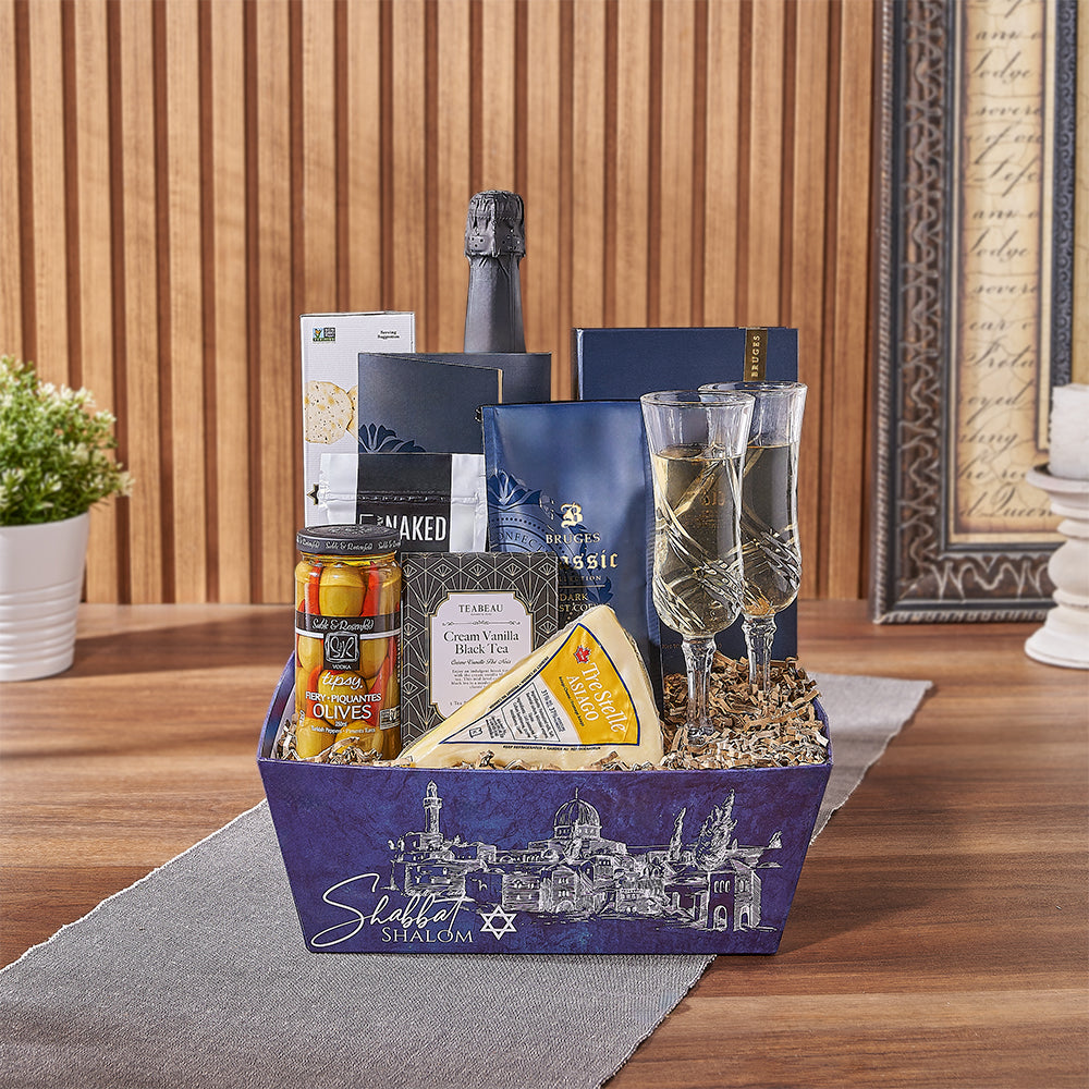 Kosher Sparkling Wine Gift Basket with Cheese, Chocolates, and Hanukkah Snacks – how the gift is presented