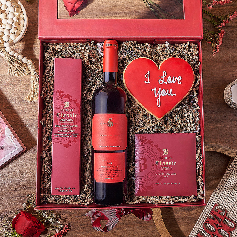 Valentine's Day Wine Treat Gift Box – how the gift is presented