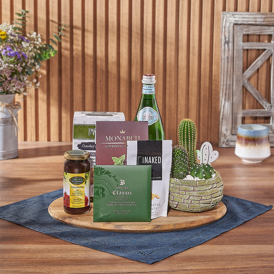 A Treat With You Kosher Gift Set is a lovely way to add something tasty to the occasion. New Hampshire Baskets 