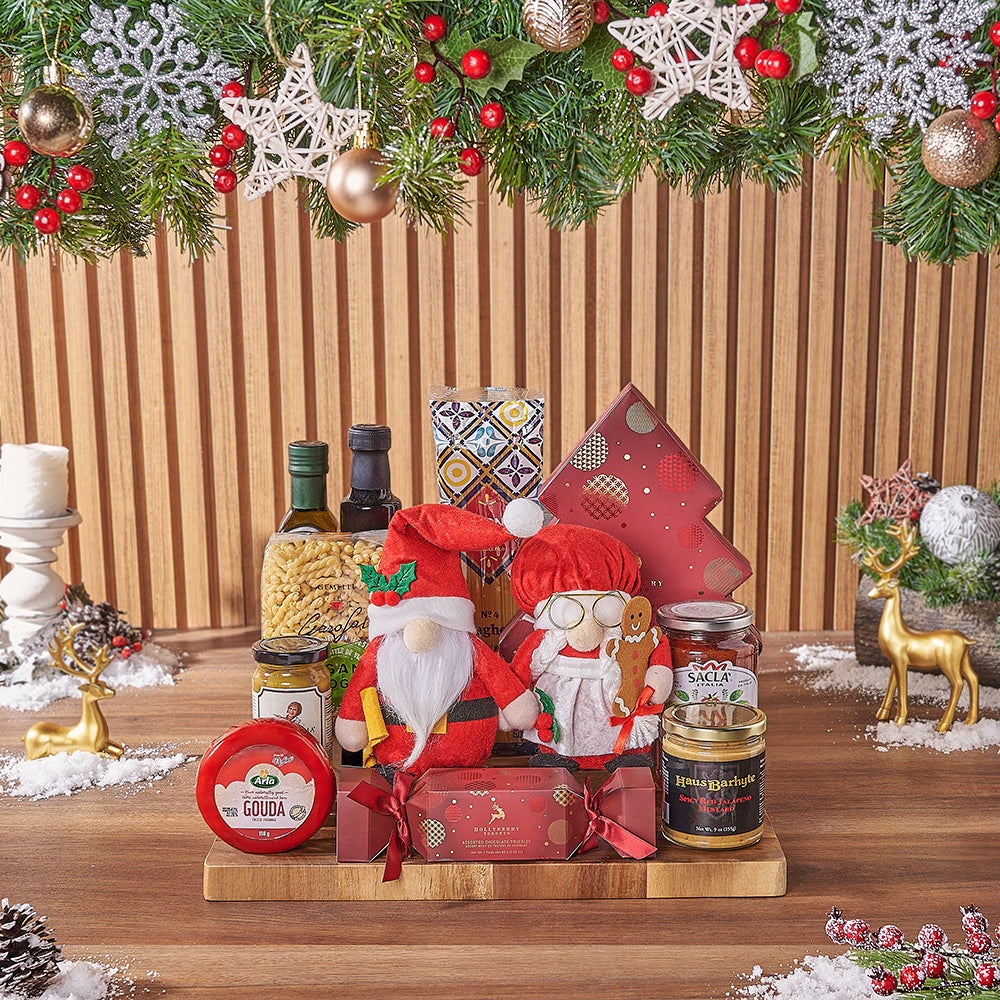 Italian Holiday Gourmet Gift Basket with Pasta and Cheese – how the gift is presented