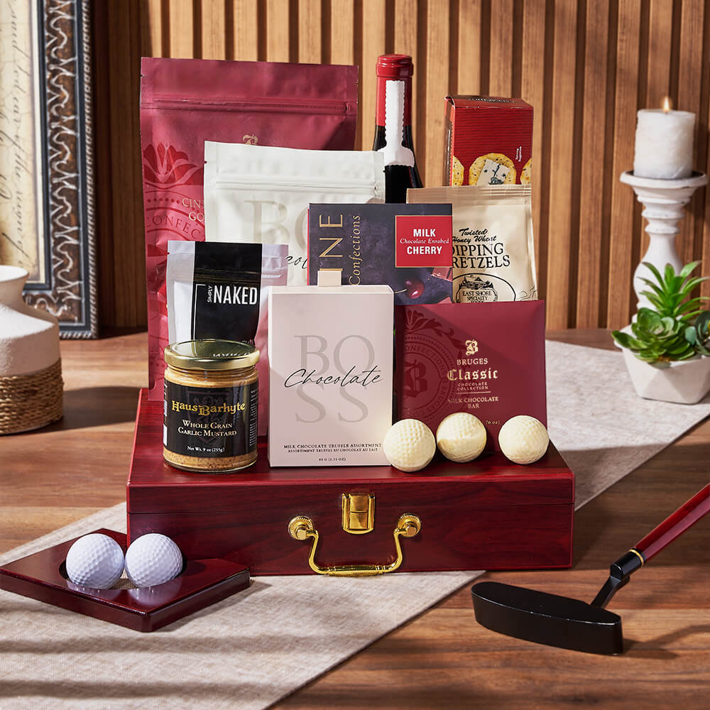 Gourmet Wine Gift Set with Executive Wooden Case and Golf Practice Accessories – how the gift is presented