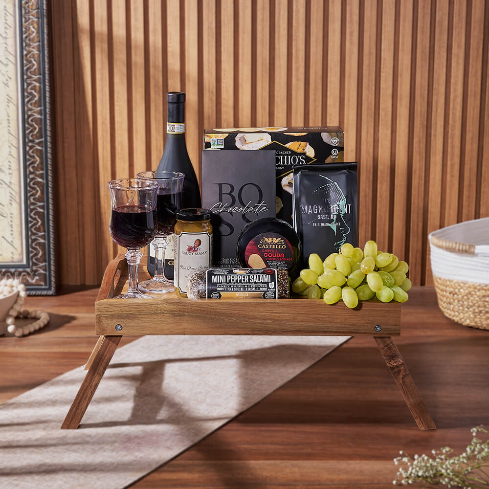 Acacia Tray Wine Basket with Gourmet Snack Selection – how the gift is presented