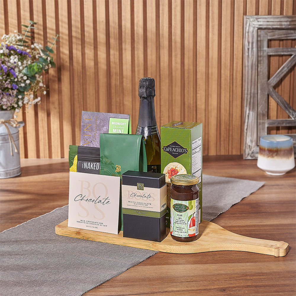 Kosher Champagne &amp; Snacks Gift Basket from New Hampshire Baskets - Champagne Gift Set  - New Hampshire Delivery