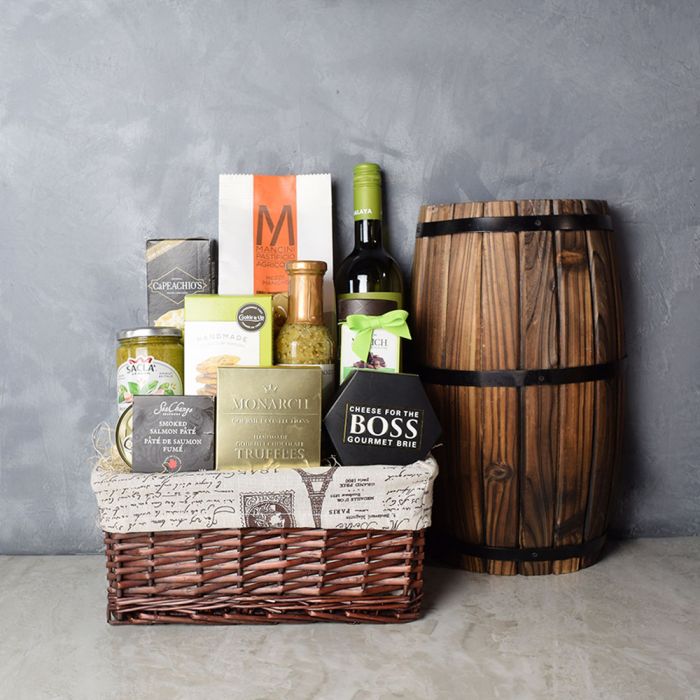 Medium Wine Gift Basket with Pasta and Artisan Gourmet Treats – how the gift is presented