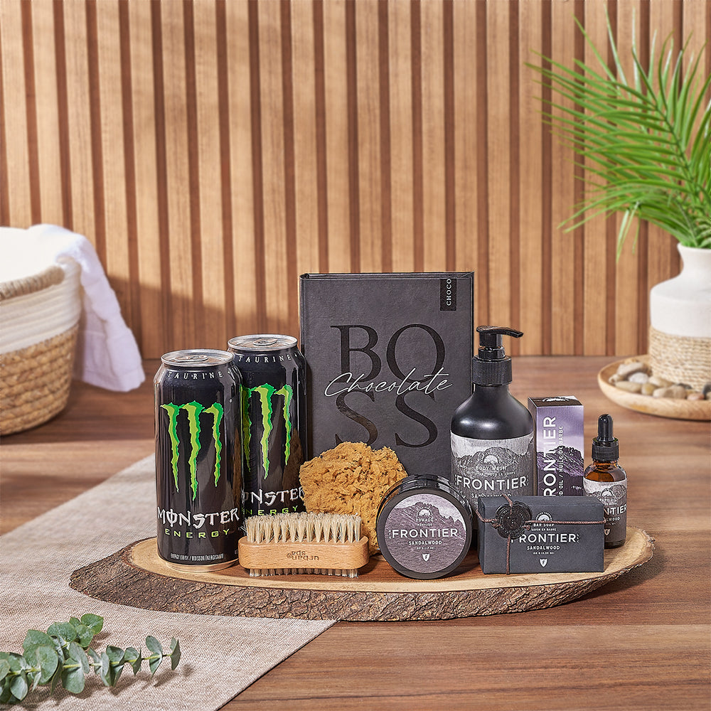 Sandalwood Spa Grooming and Boss Dark Chocolate Gift Set – how the gift is presented