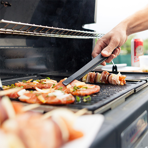 Our Grill & BBQ Gift Ideas for Bosses & Co-Workers
